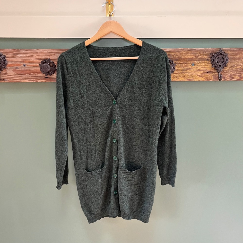 TAO HOUSE Women's Green V-Neck Button Down Long Sleeve Cardigan Sweater‎ S/M